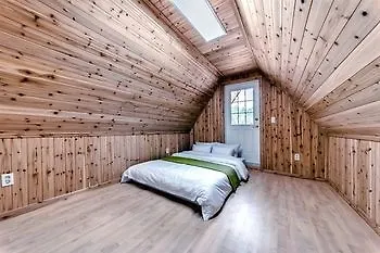 Tatil Evi Brown Cabin Jeju Güney Kore