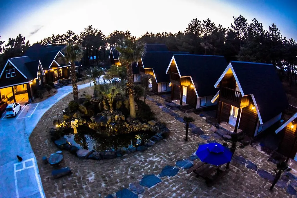 Brown Cabin Holiday home Jeju